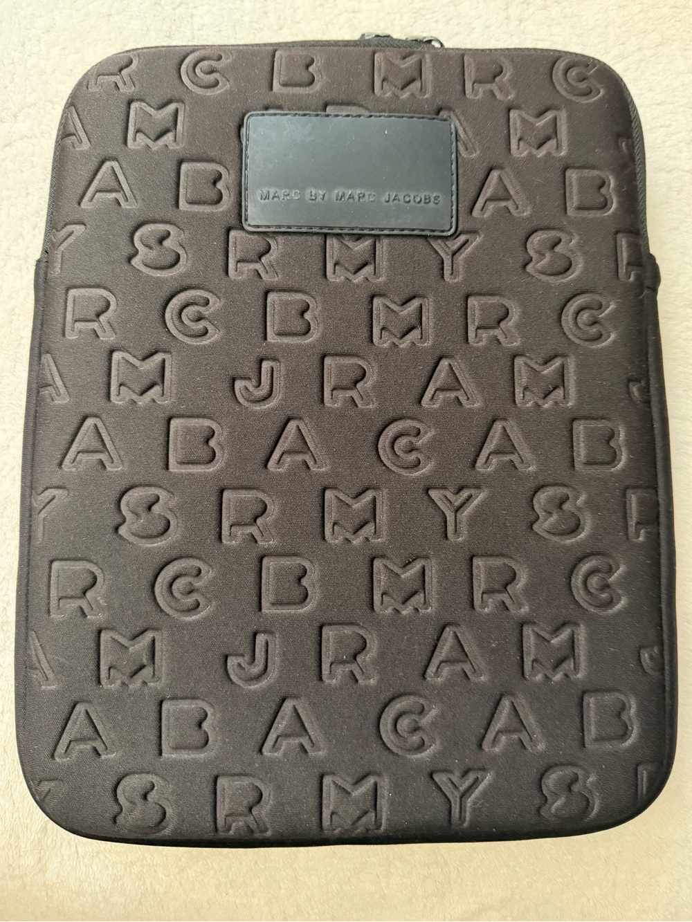 Marc by Marc Jacobs Black "Dreamy Logo" Neoprene Tablet iPad Sleeve 9"x11"
